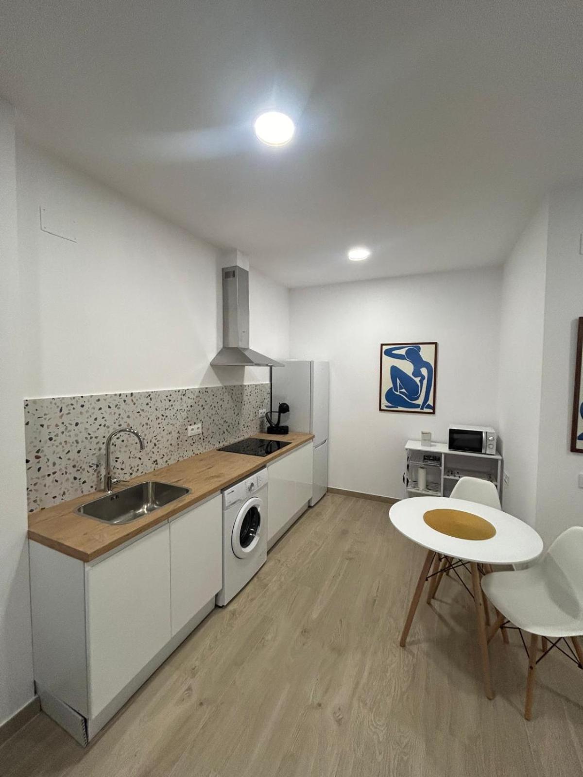 Estudio Playa De La Malvarrosa Valenciaアパートメント エクステリア 写真